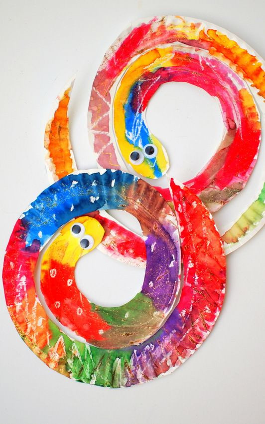 Art Ideas For Preschoolers
 Easy and Colorful Paper Plate Snakes