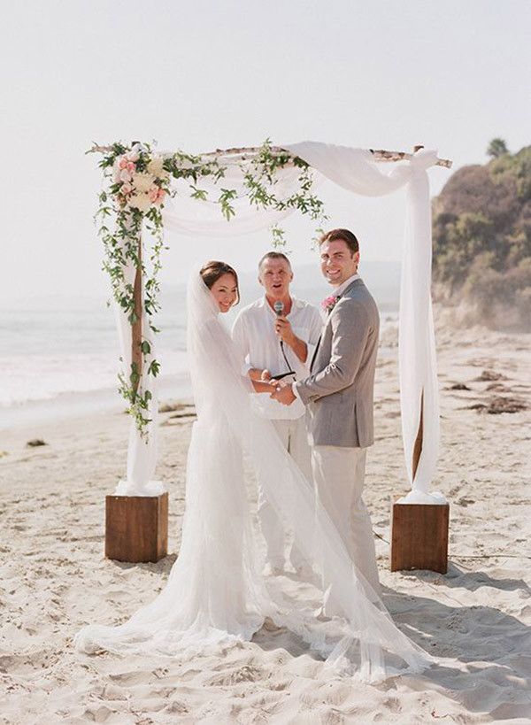 Cheap Beach Weddings
 Ariel’s Beach Wedding – Cheap Unique Ceremony Day & Easy