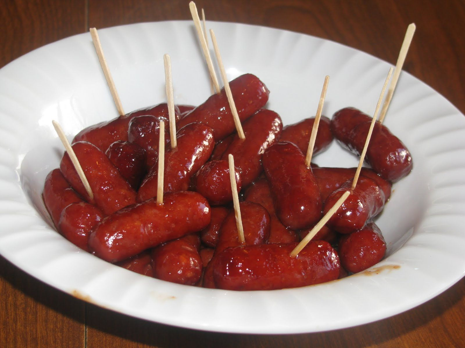 Cocktail Weenies With Grape Jelly And Bbq Sauce
 Google Image Result for C