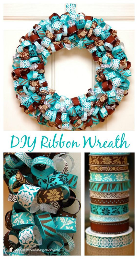 DIY Christmas Wreaths With Ribbon
 Christmas Wreaths Made From Ribbons And Bows Christmas