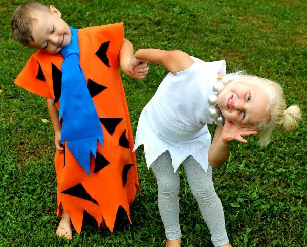 DIY Flintstones Costumes
 Easy DIY Flintstones Costumes Fred and Wilma Costume