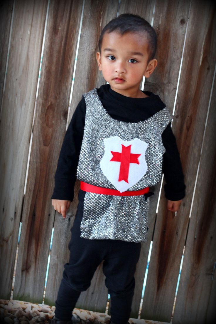 DIY Knight Costumes
 diy knight costume kid Recherche Google