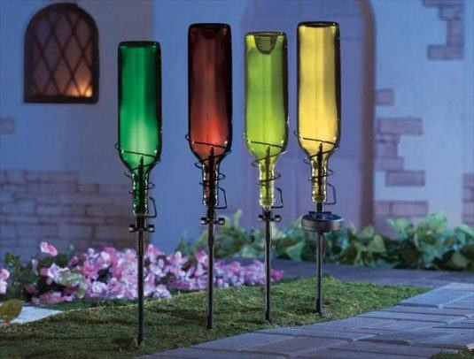 DIY Outdoor Decorations
 15 Terrific DIY Glass Bottle Yard Decor That Will Impress