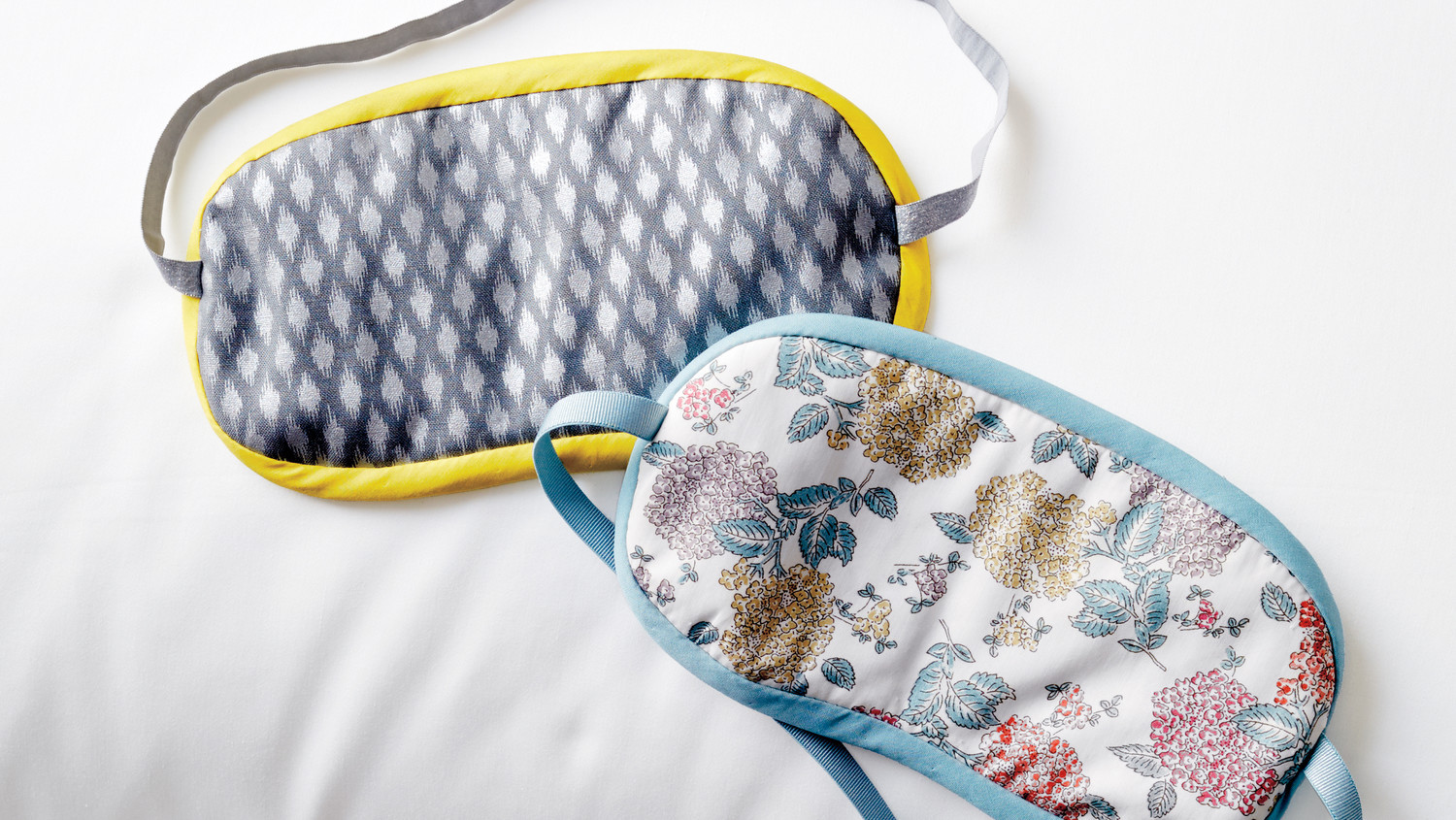 DIY Sleep Masks
 How to Sew a Simple Sleep Mask for a Better Night’s Rest