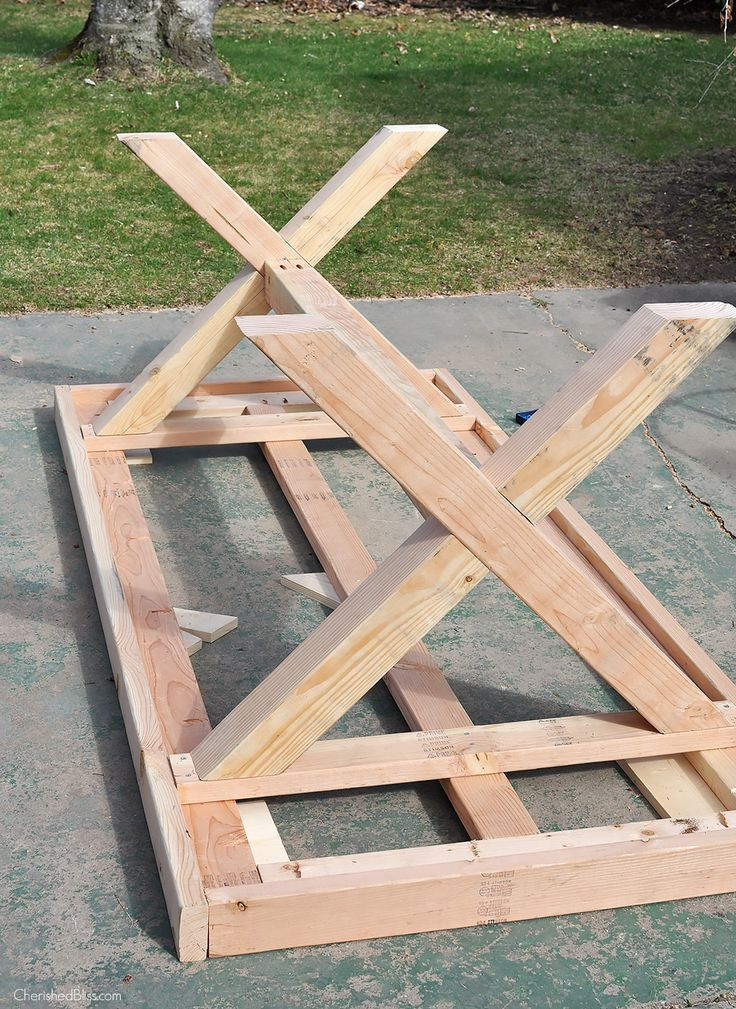 DIY Wooden Table Legs
 Tips for Making Your Own Outdoor Furniture
