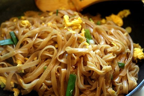 Easy Pad Thai
 Easy pad thai Blogger lived in Thailand and said its