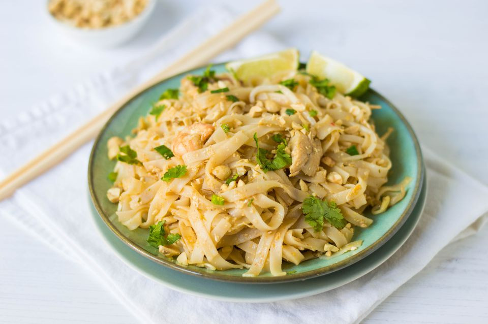 Easy Pad Thai
 Easy Pad Thai Noodles Recipe