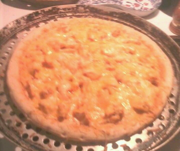 Franks Chicken And Pizza
 Buffalo chicken pizza pizza crust homemade or pre made