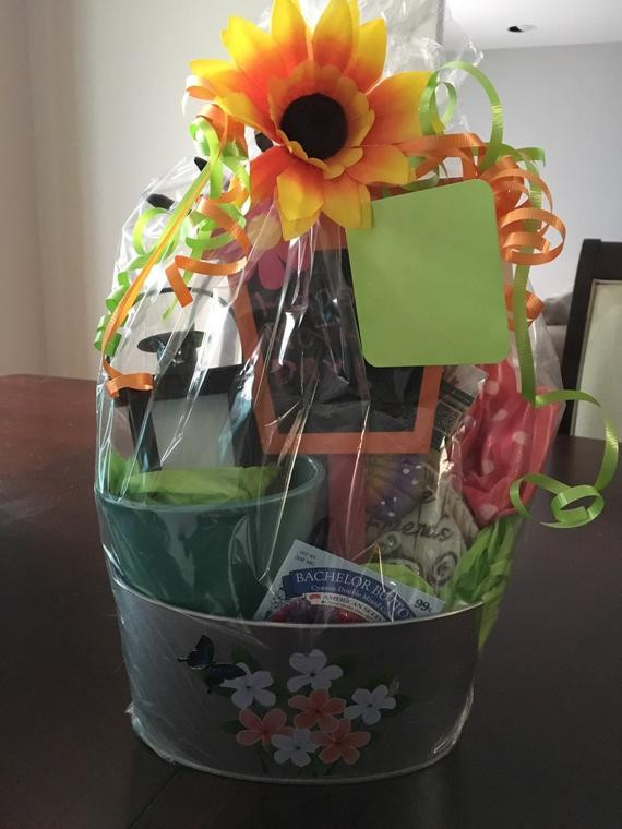 Garden Themed Gift Basket Ideas
 Mothers Day Gift basket garden themed tools by