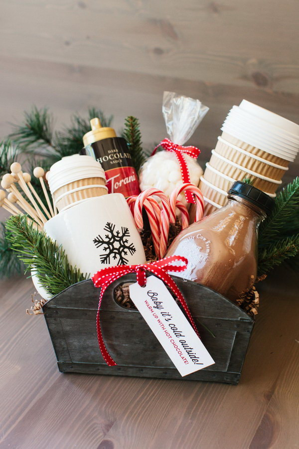 Gift Basket Items Ideas
 35 Creative DIY Gift Basket Ideas for This Holiday Hative