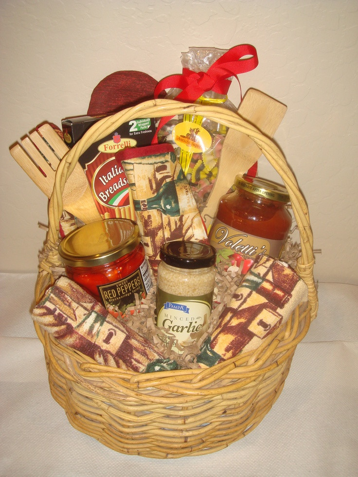 Gift Basket Items Ideas
 2347 best images about Gift baskets on Pinterest