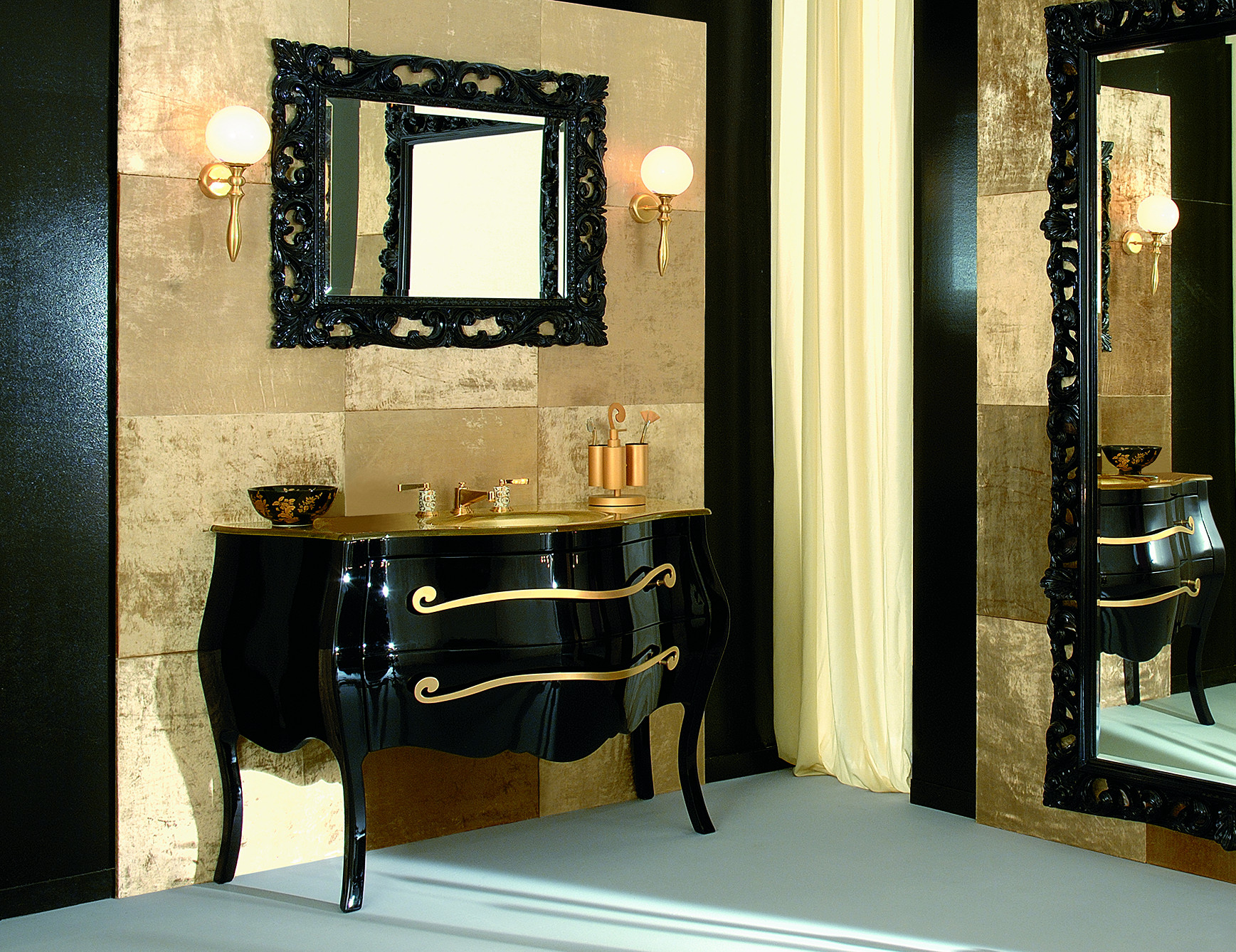 Gold Bathroom Vanity
 Nella Vetrina Legno Narciso Black and Gold Bathroom Vanity