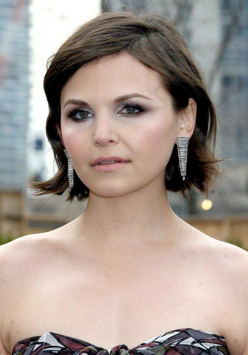 Hairstyles For Women With Double Chin
 25 Best Celebrity Short Hairstyles 2012 2013