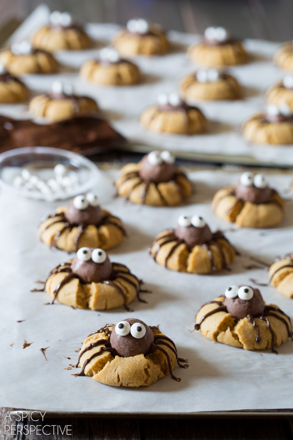 Homemade Halloween Cookies
 5 Easy Movie Night Snacks for Halloween Pottery Barn