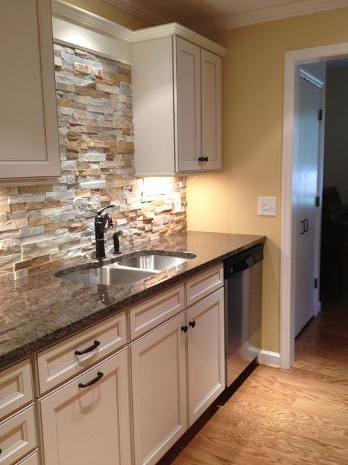 Kitchen Tiles Images
 29 Cool Stone And Rock Kitchen Backsplashes That Wow