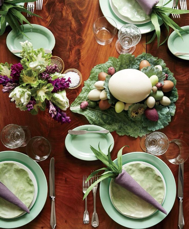 Martha Stewart Easter Dinner
 Table setting