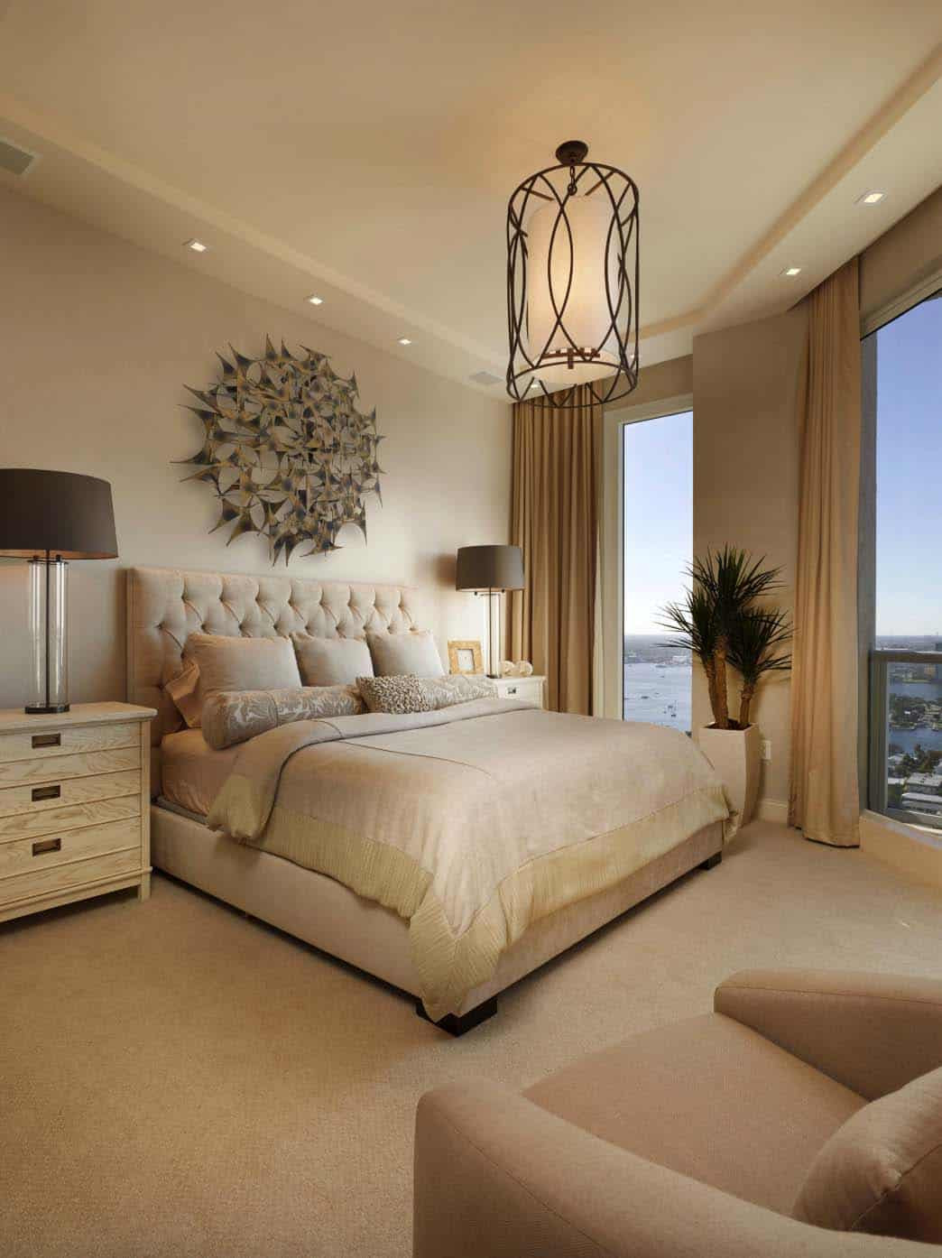 Master Bedroom Images
 20 Serene And Elegant Master Bedroom Decorating Ideas