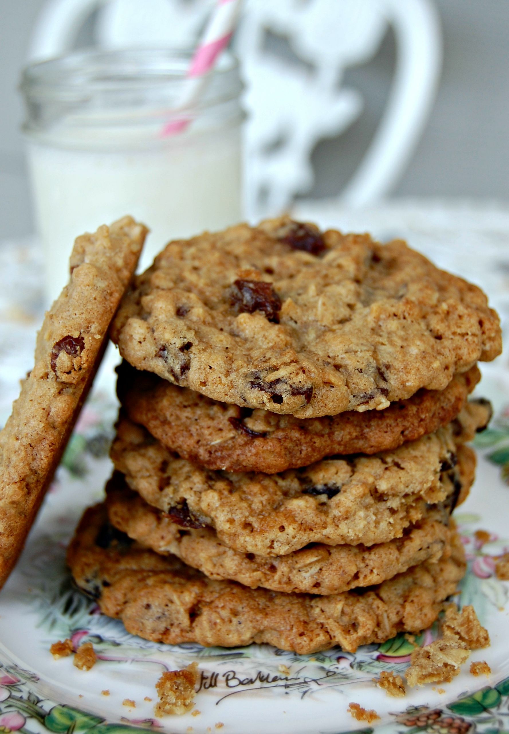Oatmeal And Raisan Cookies
 Goal Break Chewy Oatmeal Raisin Cookies