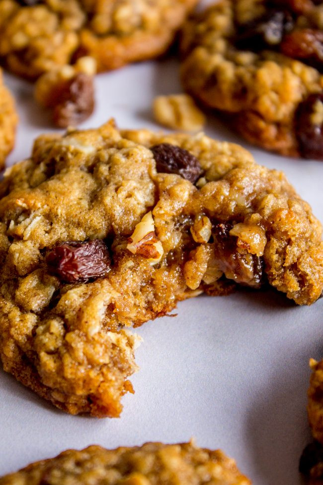 Oatmeal And Raisan Cookies
 Very Best Oatmeal Raisin Cookies Soft & Chewy The Food