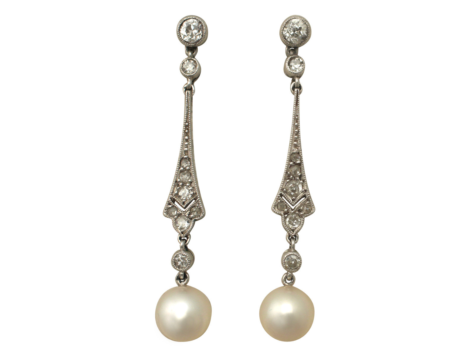 Pearl Diamond Earrings
 Vintage 0 38ct Diamond & Pearl Platinum Drop Earrings