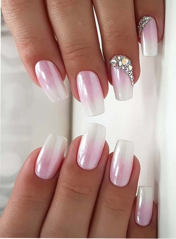 Pink And White Nail Designs
 10 Cute Light Pink & White Nail Designs for 2018