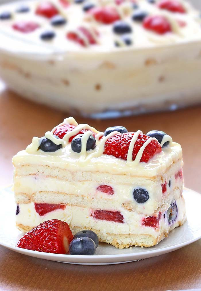 Quick Easy Desserts
 No Bake Summer Berry Icebox Cake Cakescottage