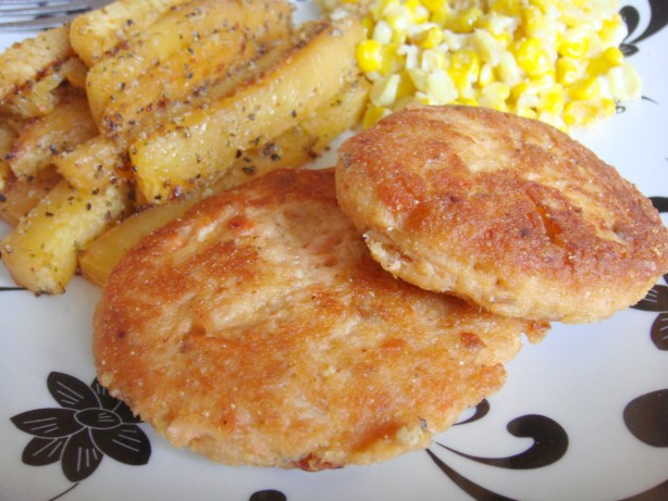 Salmon Patties With Cornmeal
 Southern Fried Salmon Patties Recipe Food