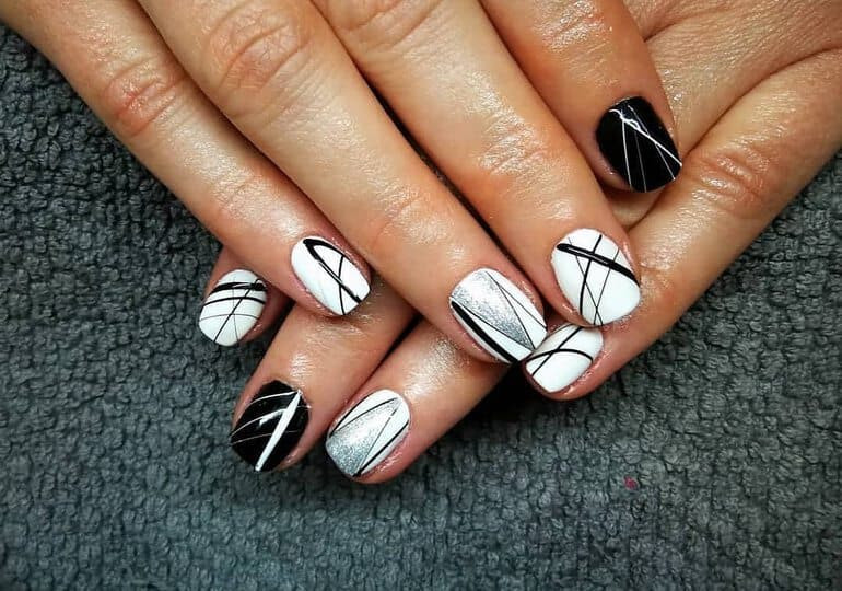 20 Best Short Nail Designs for 2021 - wide 5