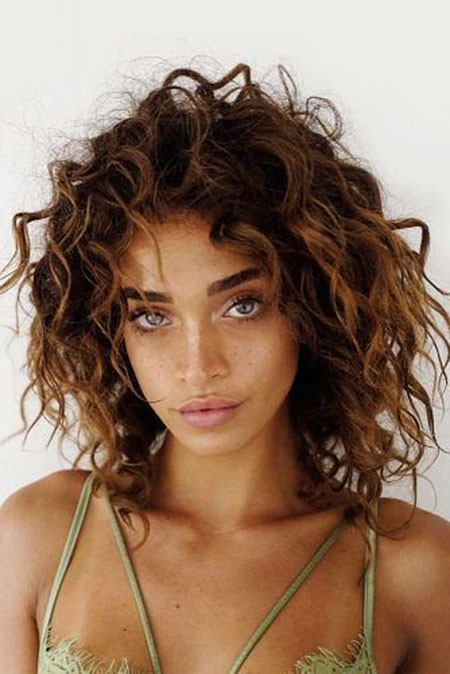 Short To Medium Curly Hairstyles
 28 Haircuts for Short Curly Hair crazyforus
