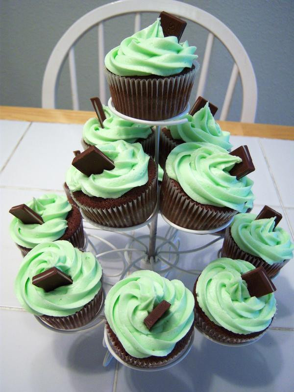 St Patrick'S Cupcakes
 St Patrick s Day Cupcakes II by dashedandshattered on