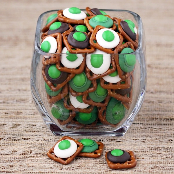 St Patrick'S Day Dessert Ideas
 7 Easy & Adorable St Patrick s Day Recipes for Kids