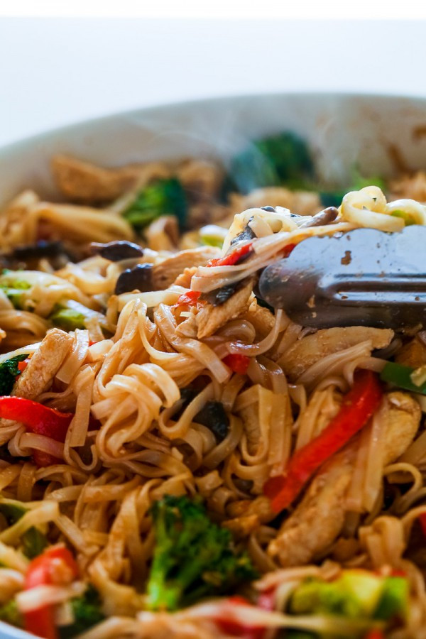 Stir Fry Noodles Recipes
 10 Easy Chicken Dinners to Refresh Your Meal Plan