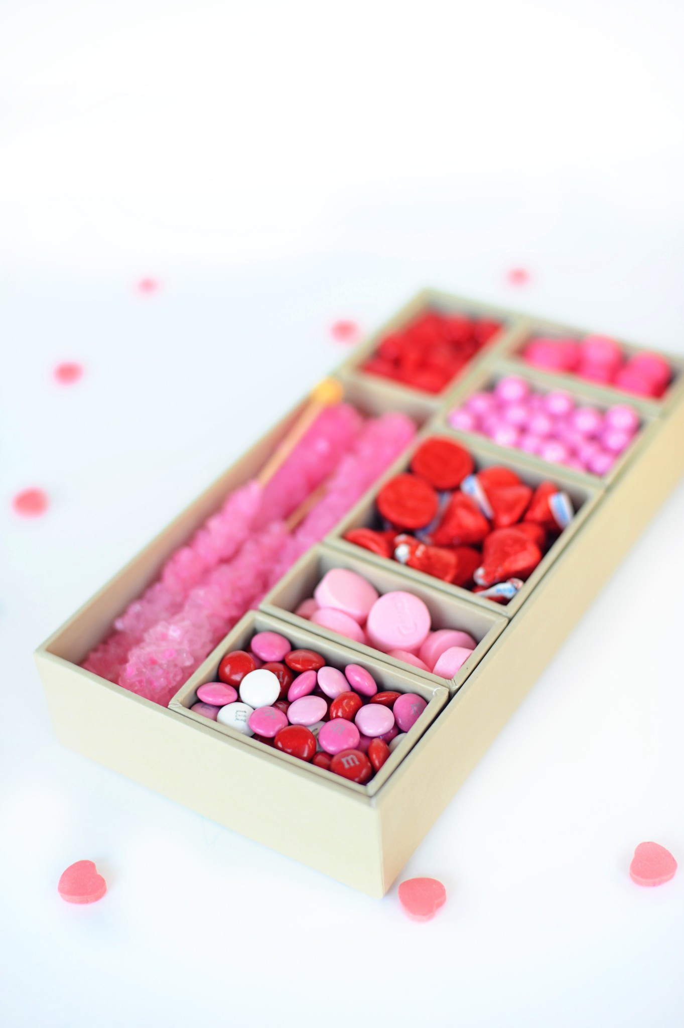 Valentines Day Candy Boxes
 Super Cute DIY Valentines Candy Gift Box Craft Red & Pink