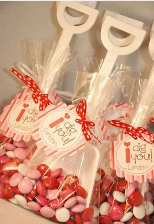 Valentines Day Gift Ideas For Coworkers
 9 best Groundbreaking Ceremony Gift and Giveaway Ideas