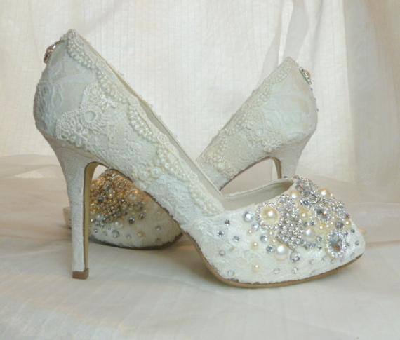 Vintage Wedding Shoes For Bride
 TWINKLY PEEP TOES wedding shoes vintage by