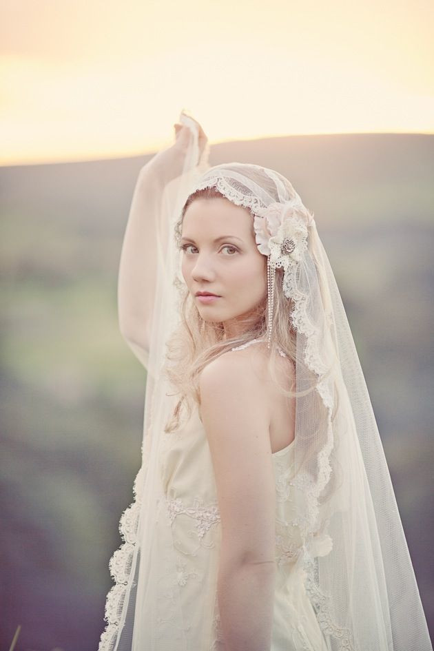 Vintage Wedding Veils And Headpieces
 15 Wedding Veil Designs You Must Love Pretty Designs
