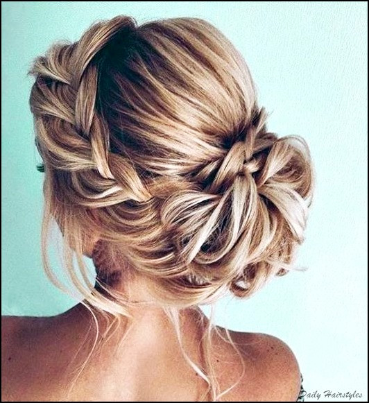 Winter Formal Hair Ideas
 11 Pretty Winter Formal Hairstyles for Long Hair Daily