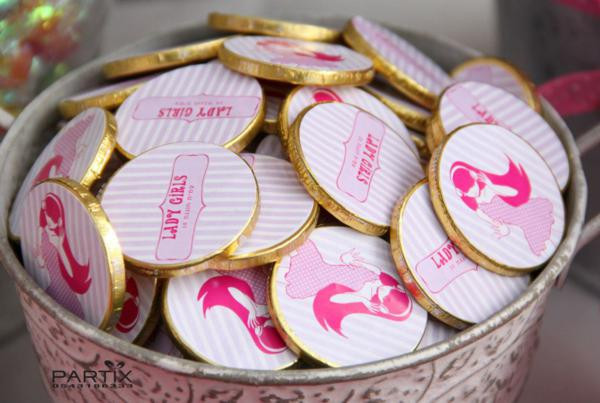 10Th Birthday Gift Ideas For Girl
 Kara s Party Ideas Pink Girl Tween 10th Birthday Party
