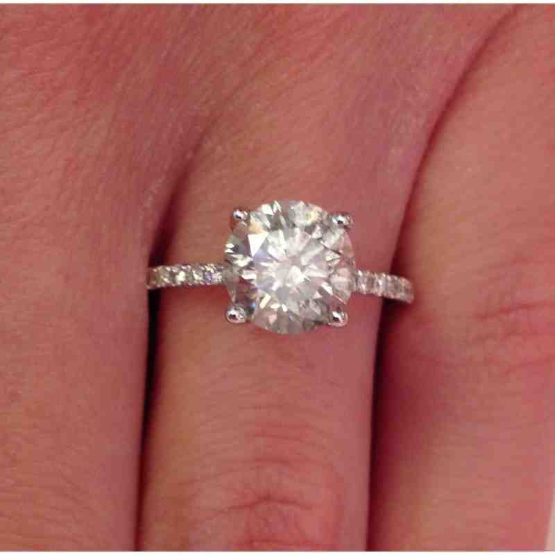 2 Carat Diamond Solitaire Engagement Ring
 2 Carat Round Solitaire Diamond Engagement Rings Wedding