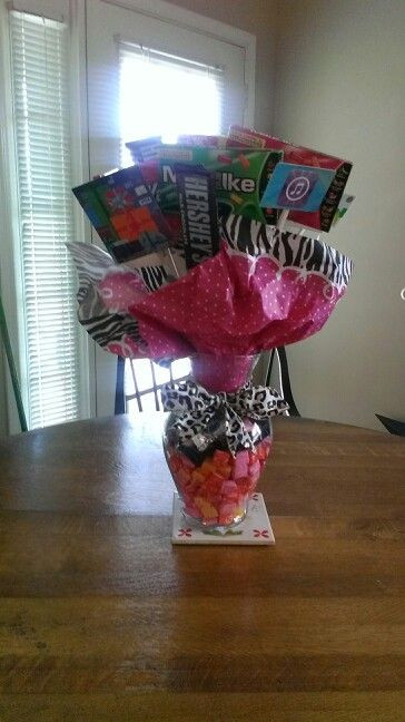 21St Birthday Gift Ideas For Sister
 Candy bouquet for my sisters 18th birthday I put a few