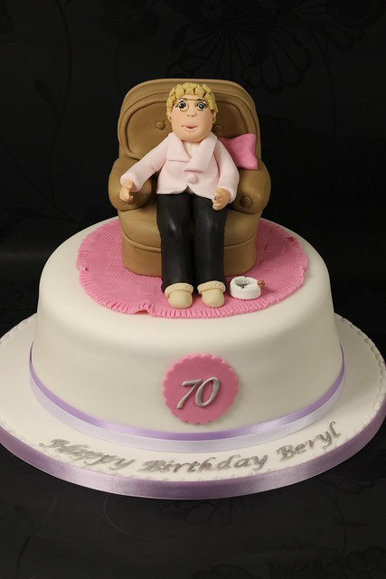 70th Birthday Cakes
 Beryl s 70th Birthday Cake
