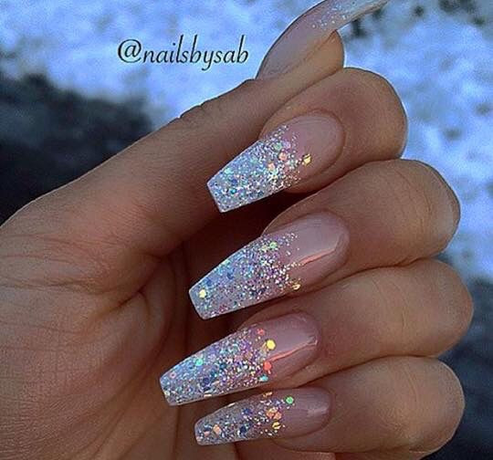 Acrylic Nails With Glitter
 ️ these long bling nails to really put a sparkle in that