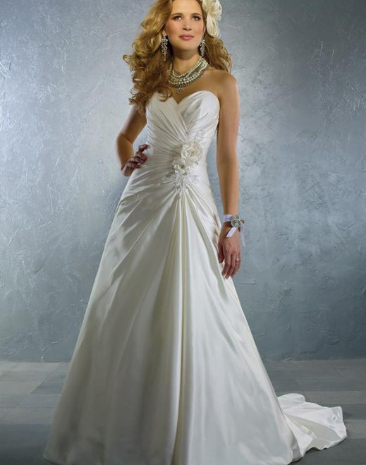 Alfred Angelo Wedding Gowns
 Wedding Dresses and Wedding Accessories Alfred Angelo "In