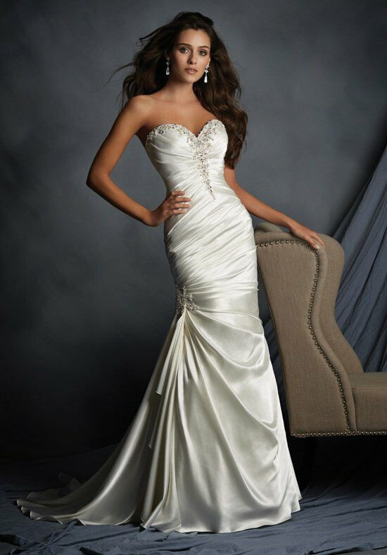 Alfred Angelo Wedding Gowns
 Alfred Angelo Signature Bridal Collection 2520 Wedding