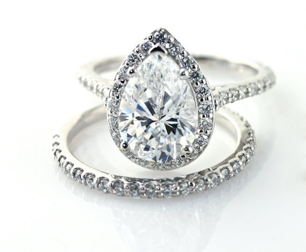 Alternatives To Diamond Engagement Rings
 20 Diamond Alternative Gemstones for Engagement Rings