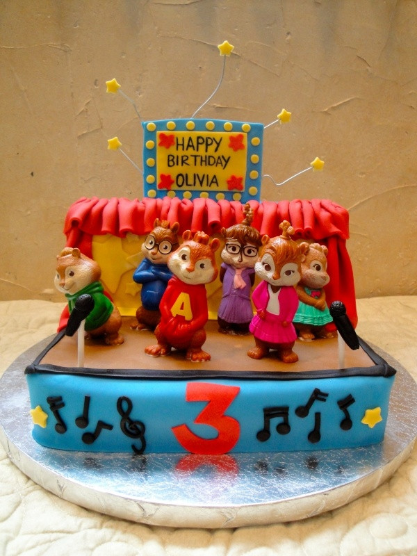 Alvin And The Chipmunks Birthday Cake
 14 best Alvin & the Chipmunks Cakes images on Pinterest