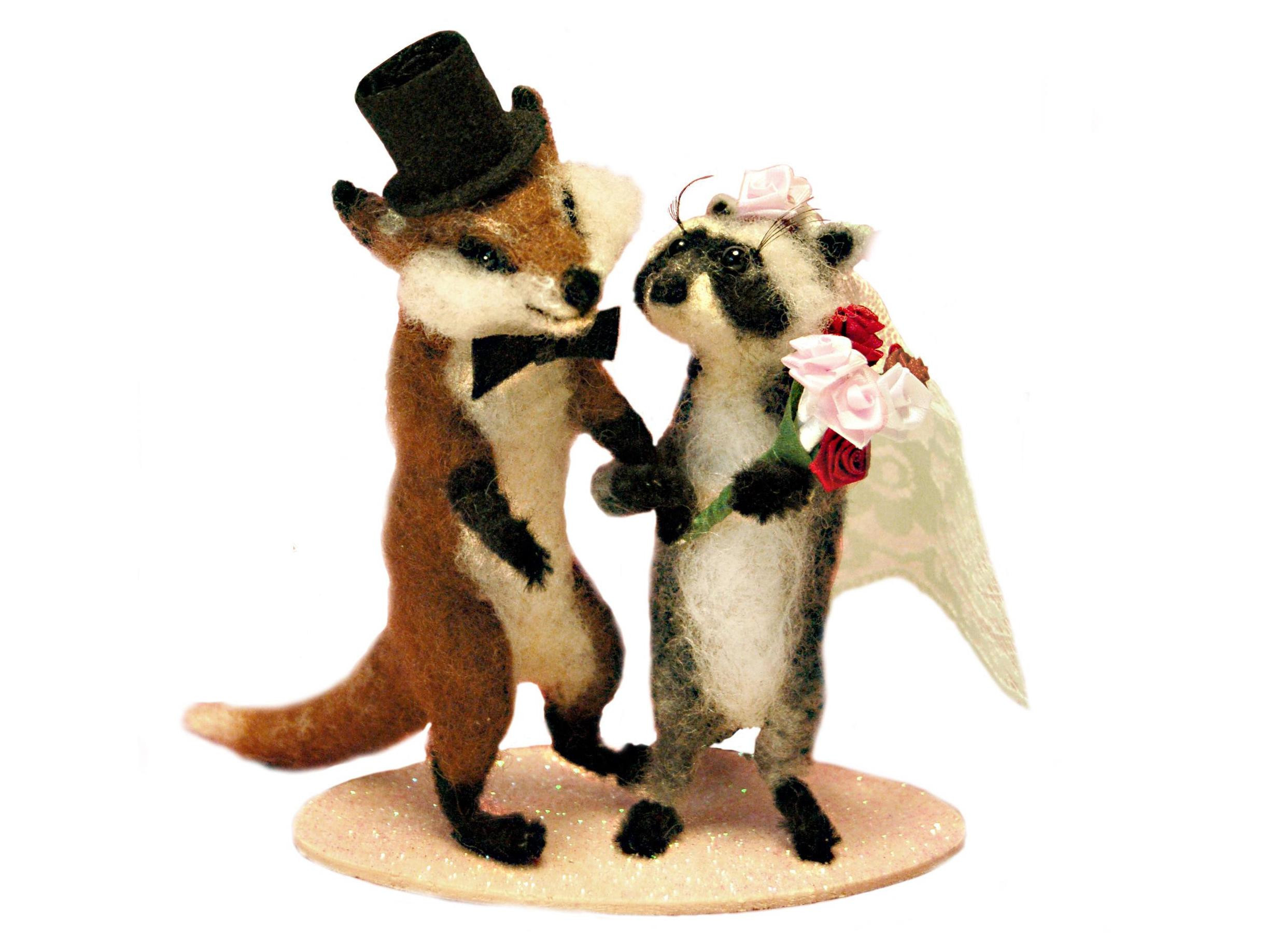 Animal Wedding Cake Toppers
 Custom Animal Wedding Cake Topper FacciDesigns