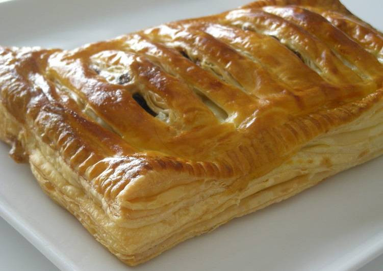 Apple Pie With Puff Pastry
 Easy Apple Pie with Frozen Puff Pastry Recipe by cookpad