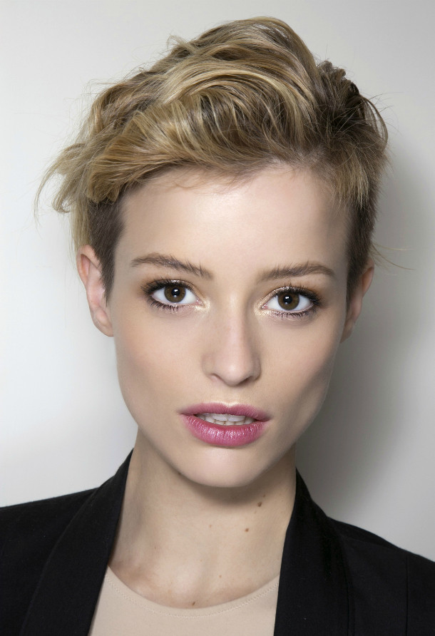 Awesome Short Haircuts
 23 Cool Short Haircuts for Women for Killer Looks Short