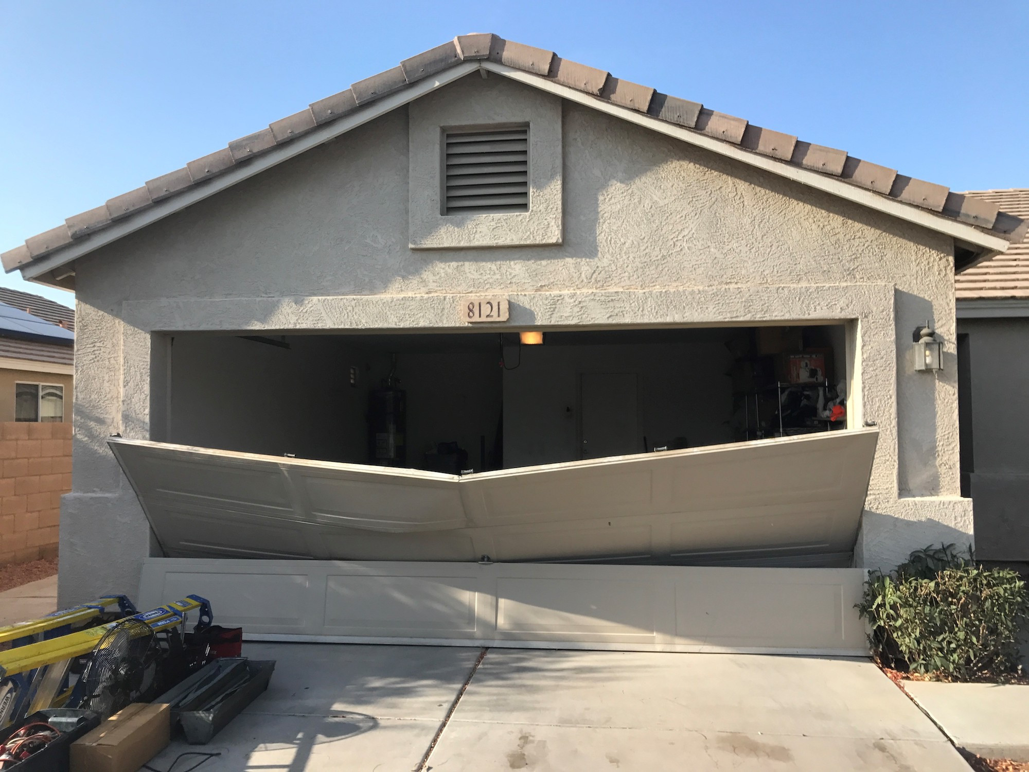 Az Garage Door
 Garage Door & Opener Repair Tempe Phoenix AZ